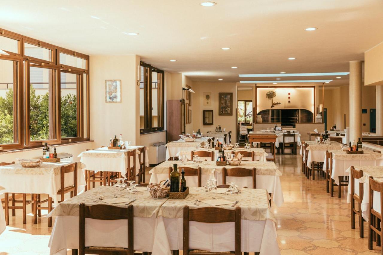 Hotel Residence La Palma Finale Ligure Exterior foto